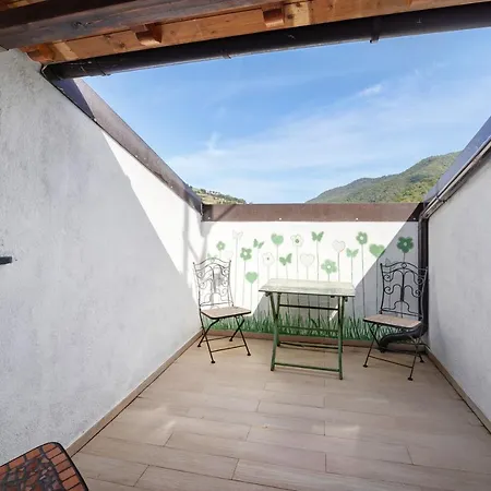 Mansarda Albero Con Piscina * Casanova Lerrone