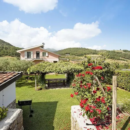 Mansarda Albero Con Piscina Apartmán Casanova Lerrone