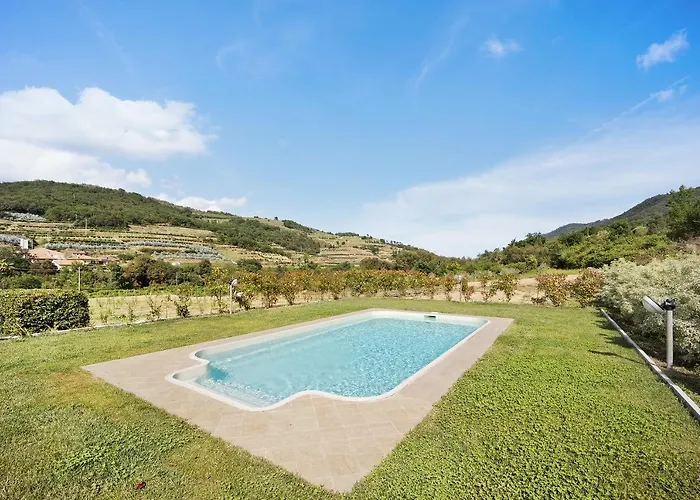 Mansarda Albero Con Piscina Apartment