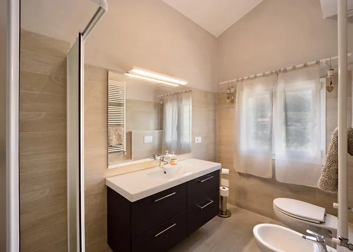 Apartment Mansarda Albero Con Piscina Casanova Lerrone