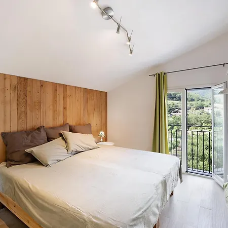 Mansarda Albero Con Piscina Apartman