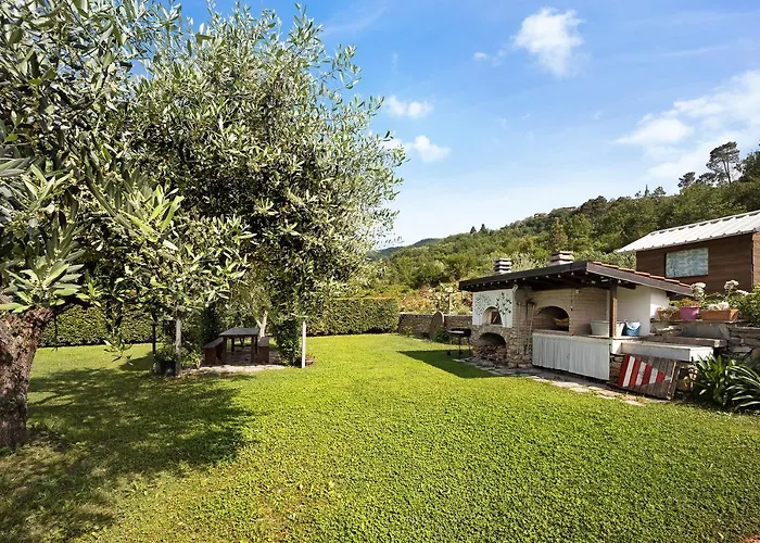 Mansarda Albero Con Piscina Casanova Lerrone