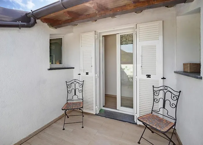 Mansarda Albero Con Piscina