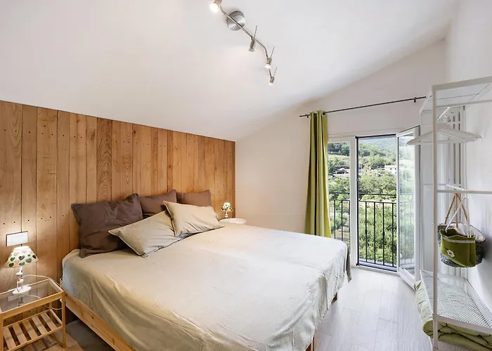 Mansarda Albero Con Piscina Casanova Lerrone